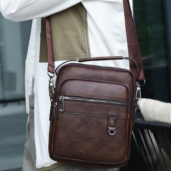 Bolsa Transversal de Couro Masculina Canguru