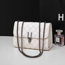 Bolsa Feminina Em Couro Alça de Corrente Onix