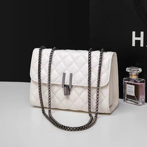 Bolsa Feminina Em Couro Alça de Corrente Onix